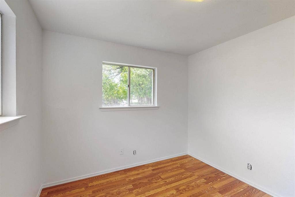 304 NW Summercrest Boulevard, Burleson, TX 76028 304 NW Summercrest Boulevard, Burleson, TX 76028