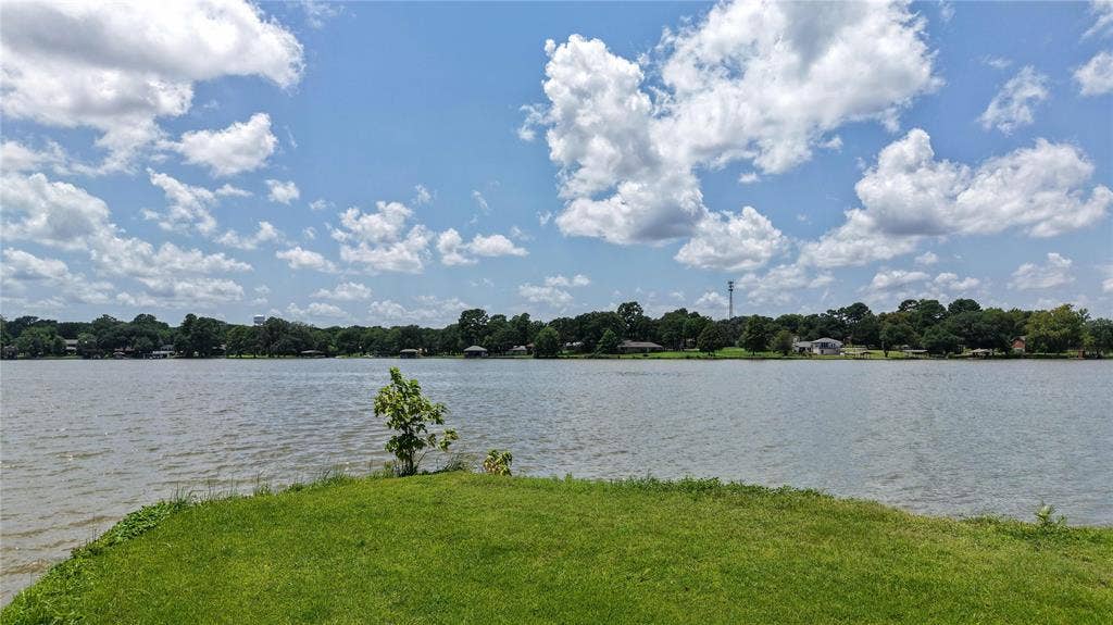 109 Arrow Way, Gun Barrel City, TX 75156 109 Arrow Way, Gun Barrel City, TX 75156