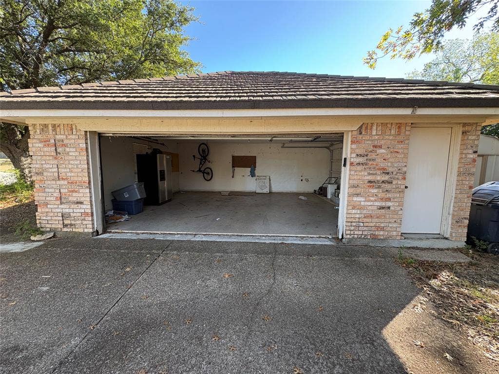 8909 Random Road, Fort Worth, TX 76179 8909 Random Road, Fort Worth, TX 76179