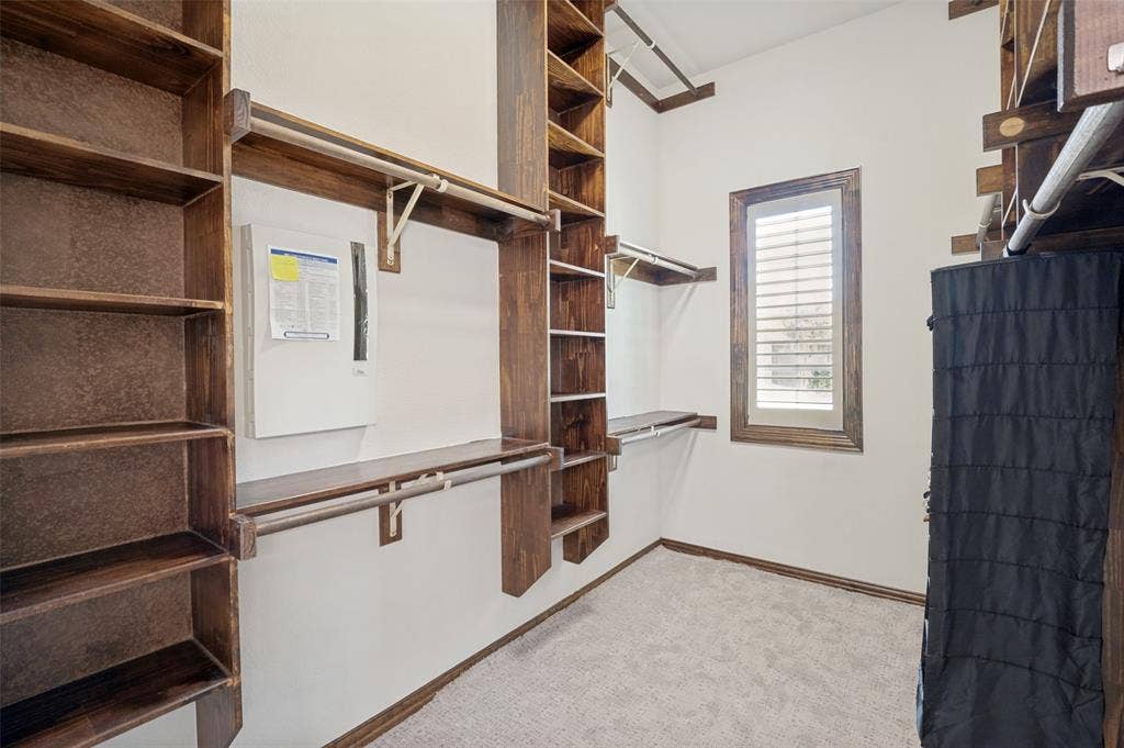 5764 Quebec Lane, Plano, TX 75024 Primary Closet