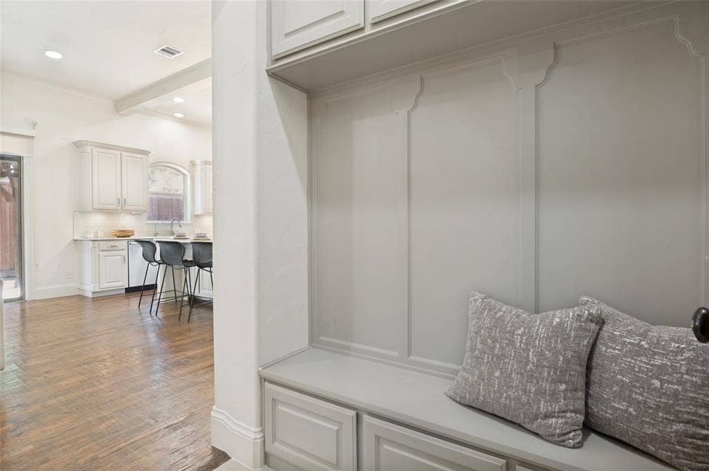 5764 Quebec Lane, Plano, TX 75024 5764 Quebec Lane, Plano, TX 75024
