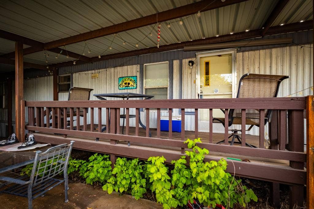 #30 Fox Hollow Rd, Graham, TX 76450