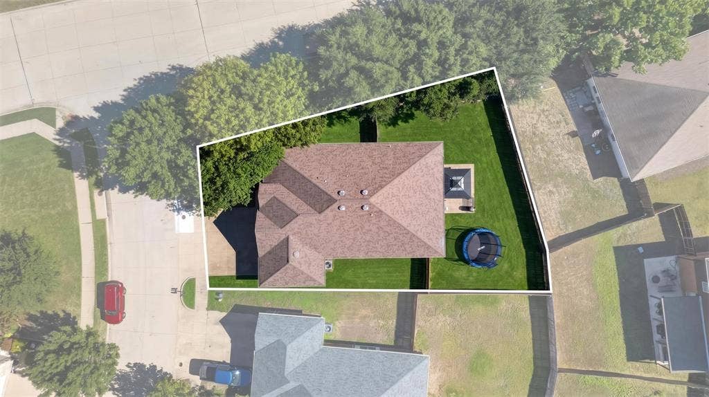 4001 Bridge Water Road, Heartland, TX 75126 4001 Bridge Water Road, Heartland, TX 75126