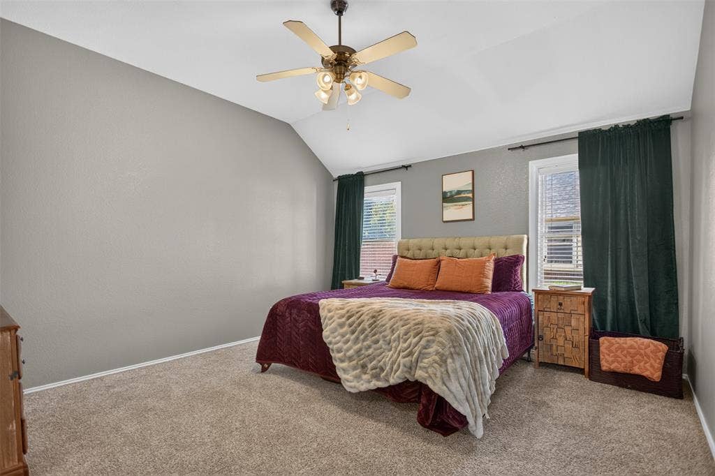 4001 Bridge Water Road, Heartland, TX 75126 Primary bedroom with ensuite bath