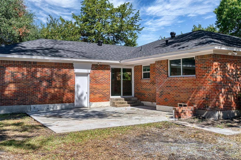 1522 Gillette Circle, Dallas, TX 75217 1522 Gillette Circle, Dallas, TX 75217