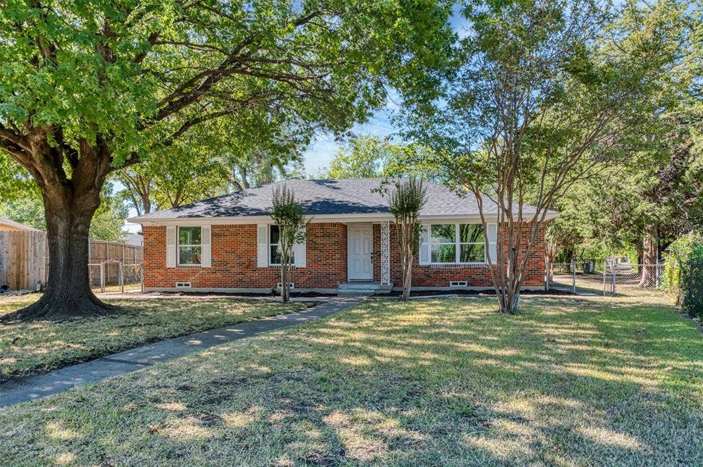 1522 Gillette Circle, Dallas, TX 75217 1522 Gillette Circle, Dallas, TX 75217