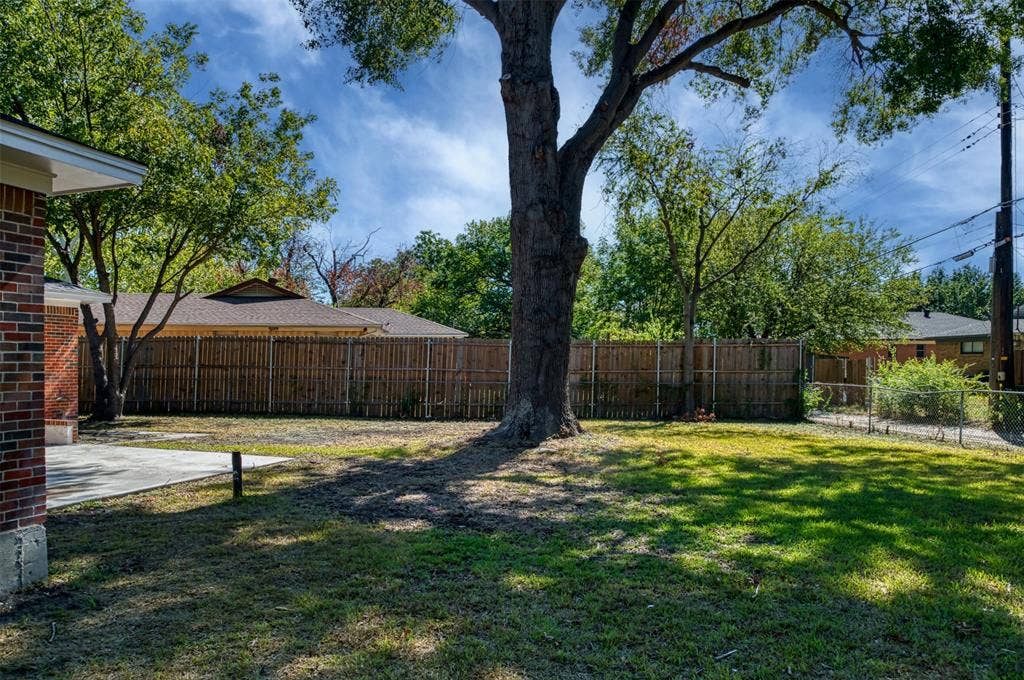 1522 Gillette Circle, Dallas, TX 75217 1522 Gillette Circle, Dallas, TX 75217