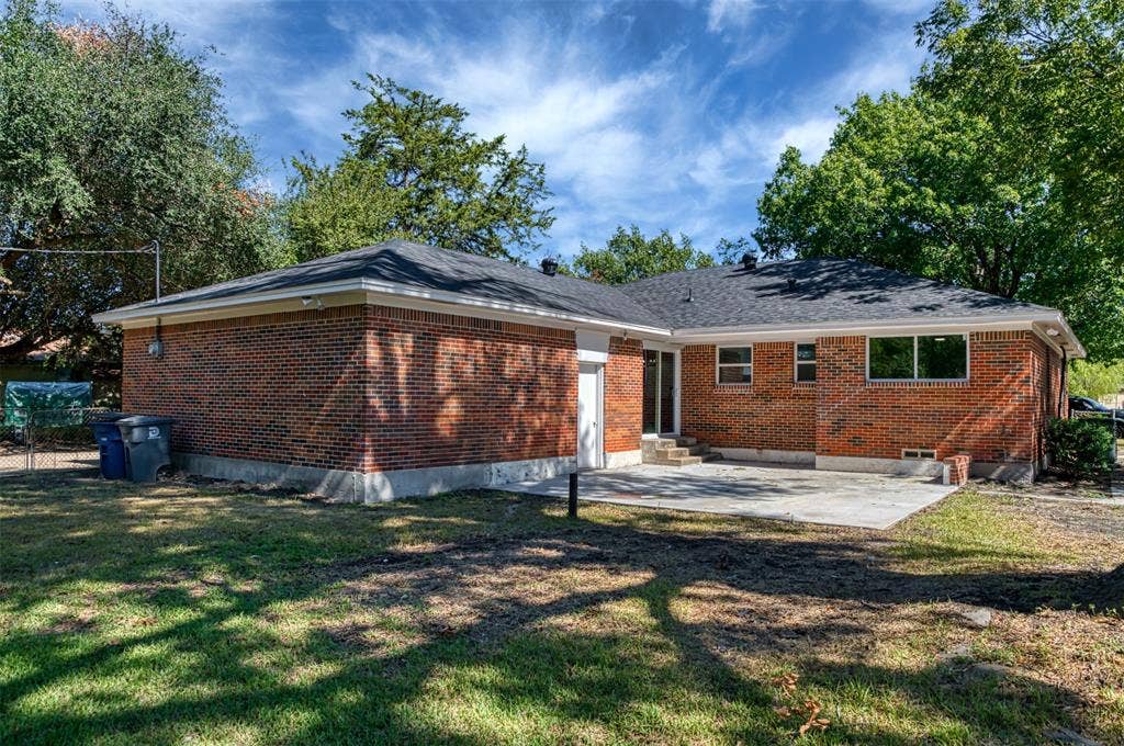 1522 Gillette Circle, Dallas, TX 75217 1522 Gillette Circle, Dallas, TX 75217