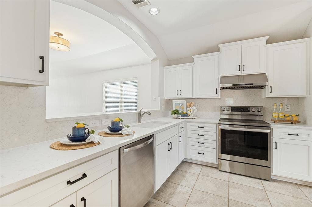 5825 Quicksilver Drive, McKinney, TX 75070