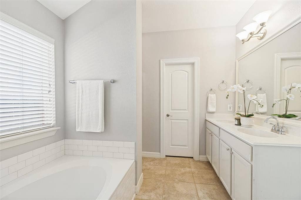 5825 Quicksilver Drive, McKinney, TX 75070