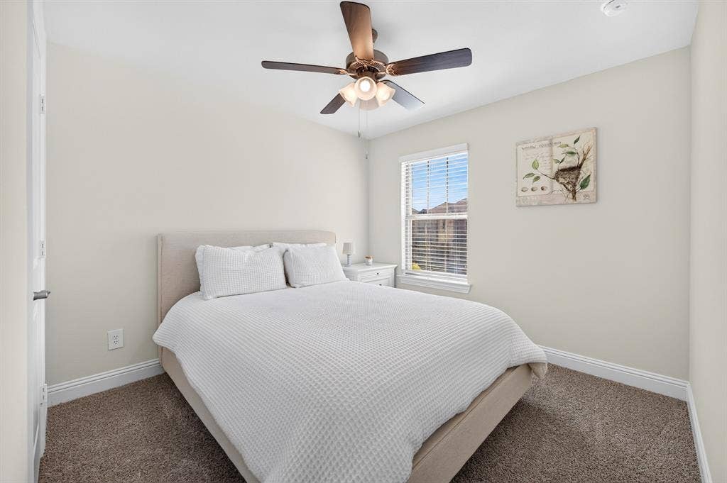 3829 Pearlwood Road, Little Elm, TX 75068 3829 Pearlwood Road, Little Elm, TX 75068