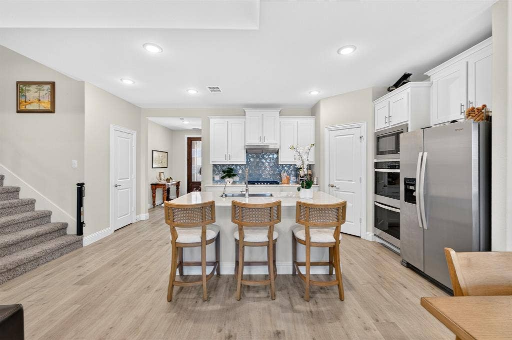 3829 Pearlwood Road, Little Elm, TX 75068 3829 Pearlwood Road, Little Elm, TX 75068