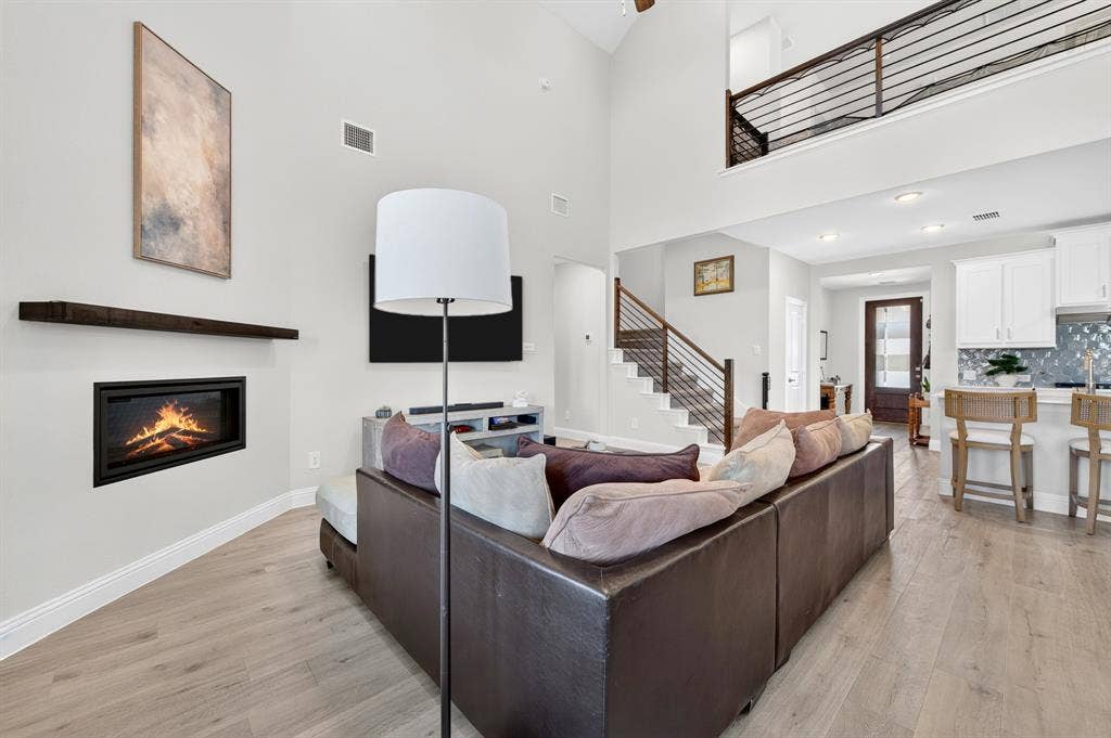 3829 Pearlwood Road, Little Elm, TX 75068 3829 Pearlwood Road, Little Elm, TX 75068