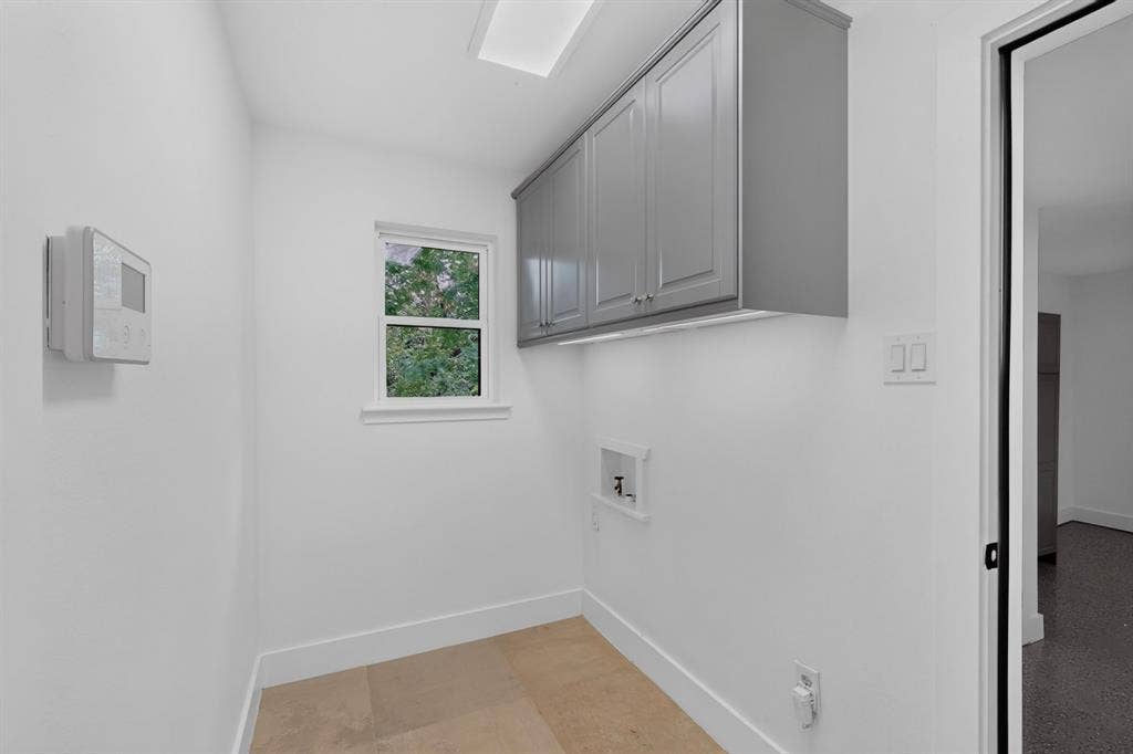 2330 Cody Drive, Dallas, TX 75228 2330 Cody Drive, Dallas, TX 75228