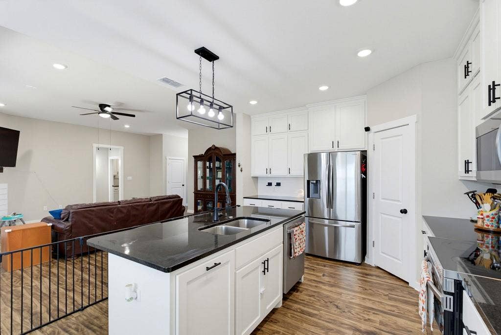 273 Gatling Street, Tuscola, TX 79562 273 Gatling Street, Tuscola, TX 79562