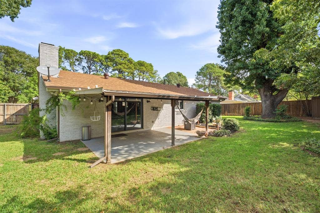 1512 Wilshire Boulevard, Arlington, TX 76012