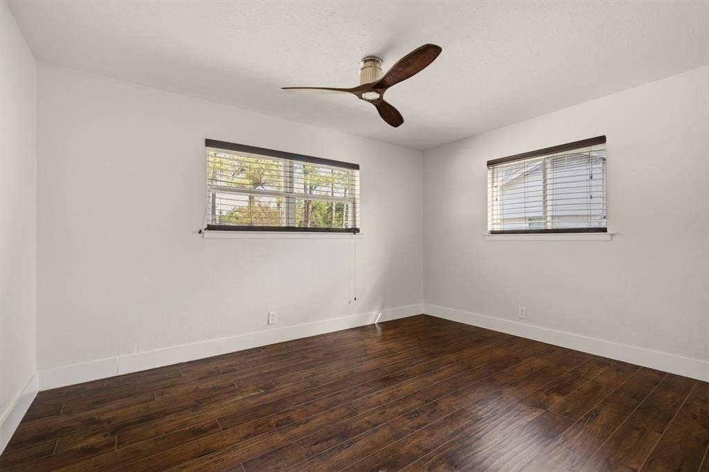 1512 Wilshire Boulevard, Arlington, TX 76012
