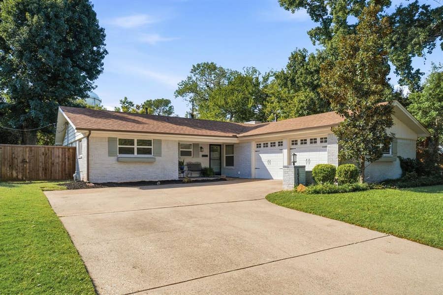 Property photo for 1512 Wilshire Boulevard, Arlington, TX