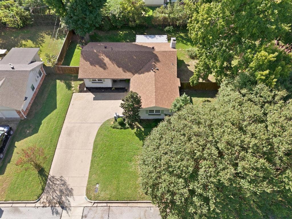 1512 Wilshire Boulevard, Arlington, TX 76012