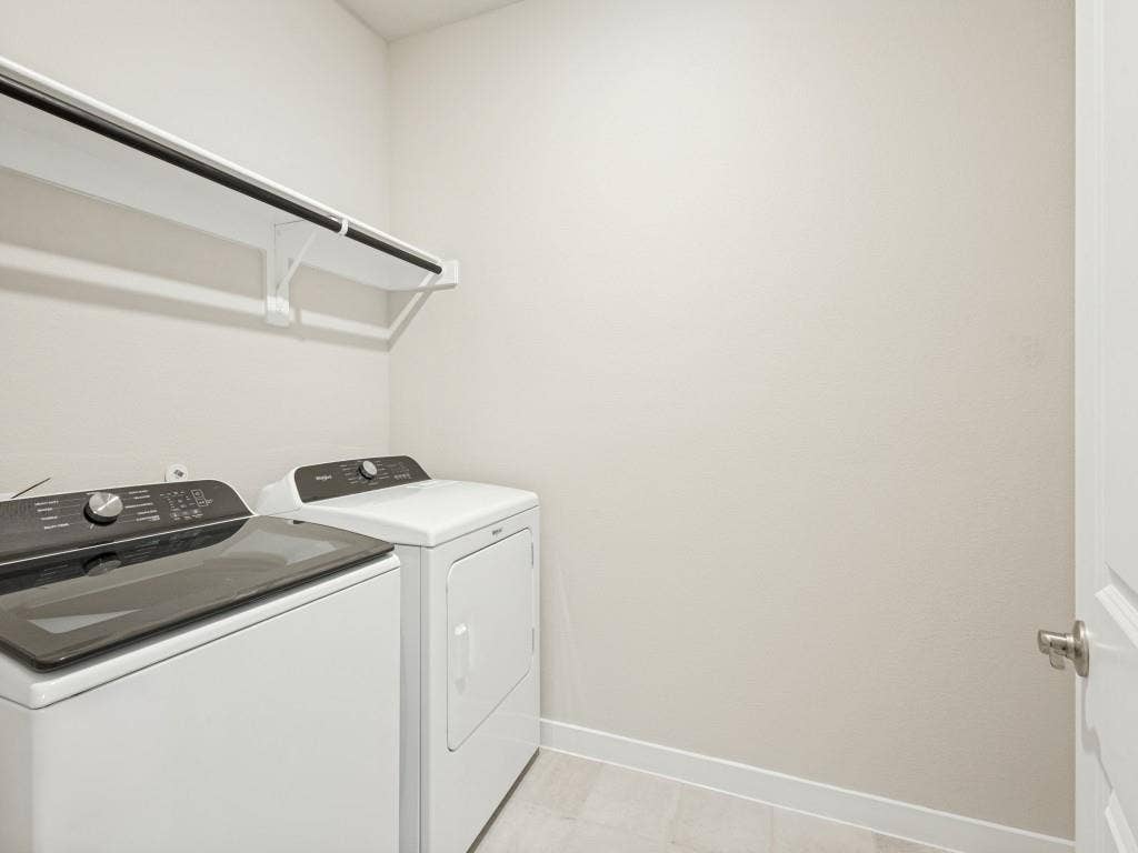 6207 Castamere Drive, Princeton, TX 75071 Washer and dryer already installed