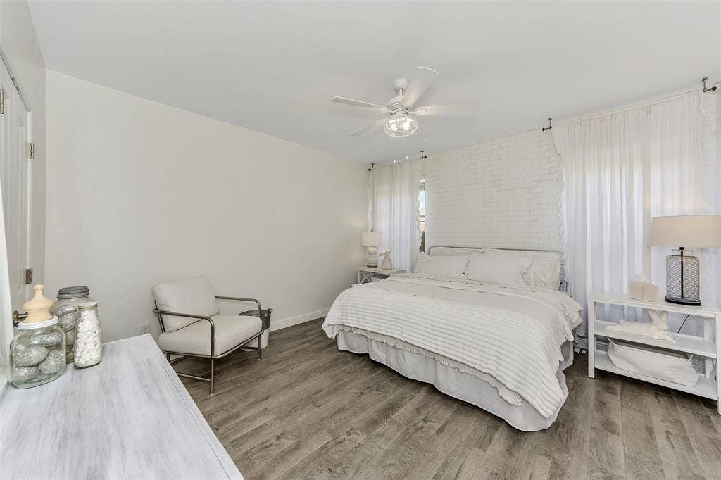 232 Drumcliffe Drive, Fort Worth, TX 76052