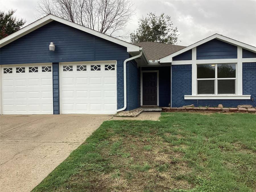 Property photo for 411 Lantana Drive, Arlington, TX