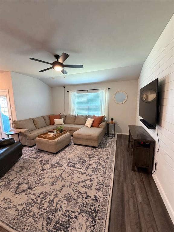 2800 Brosnan Road, Waco, TX 76655 2800 Brosnan Road, Waco, TX 76655