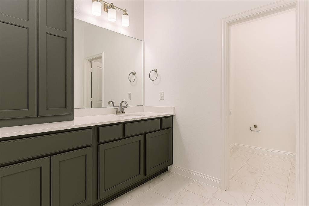 1733 Dalhart Road, Plano, TX 75075 1733 Dalhart Road, Plano, TX 75075