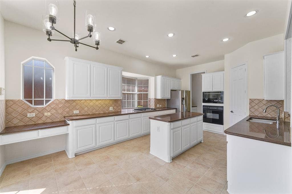 707 Wheaton Court, Allen, TX 75013