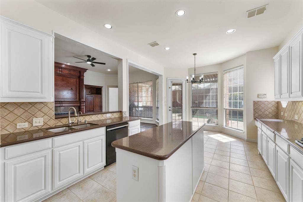 707 Wheaton Court, Allen, TX 75013