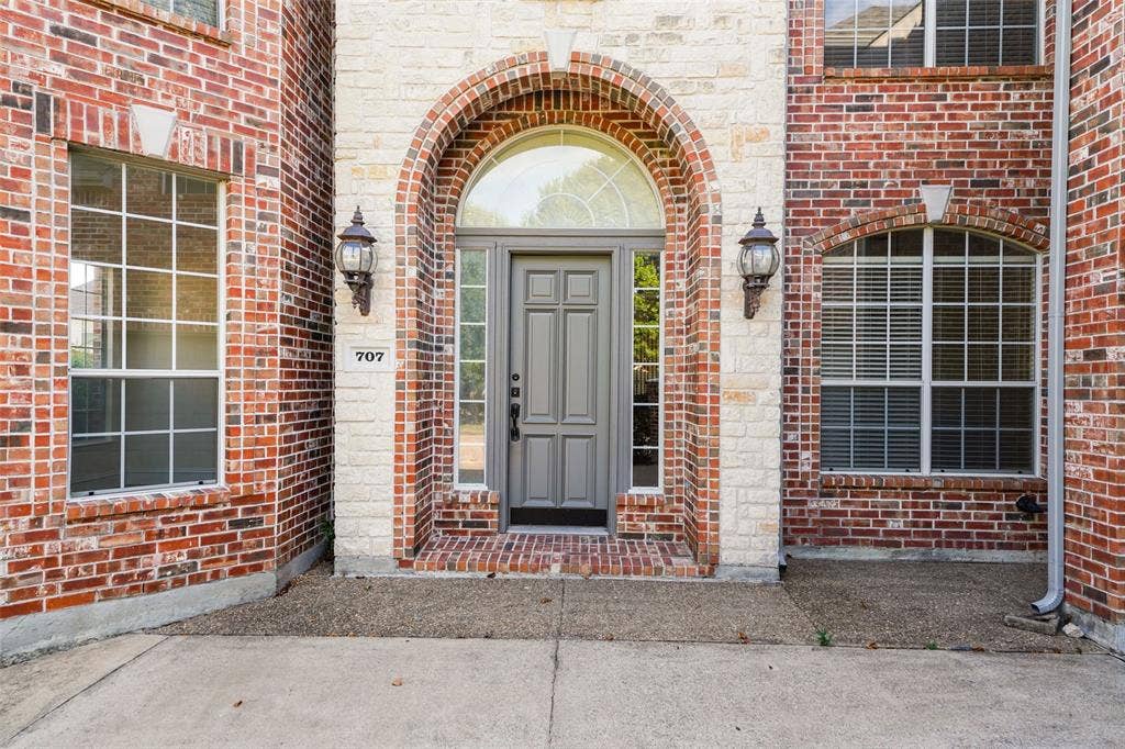 707 Wheaton Court, Allen, TX 75013