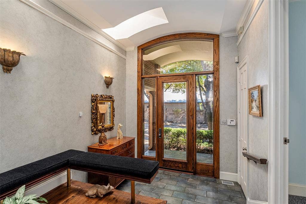 6294 Willowgate Lane, Dallas, TX 75230