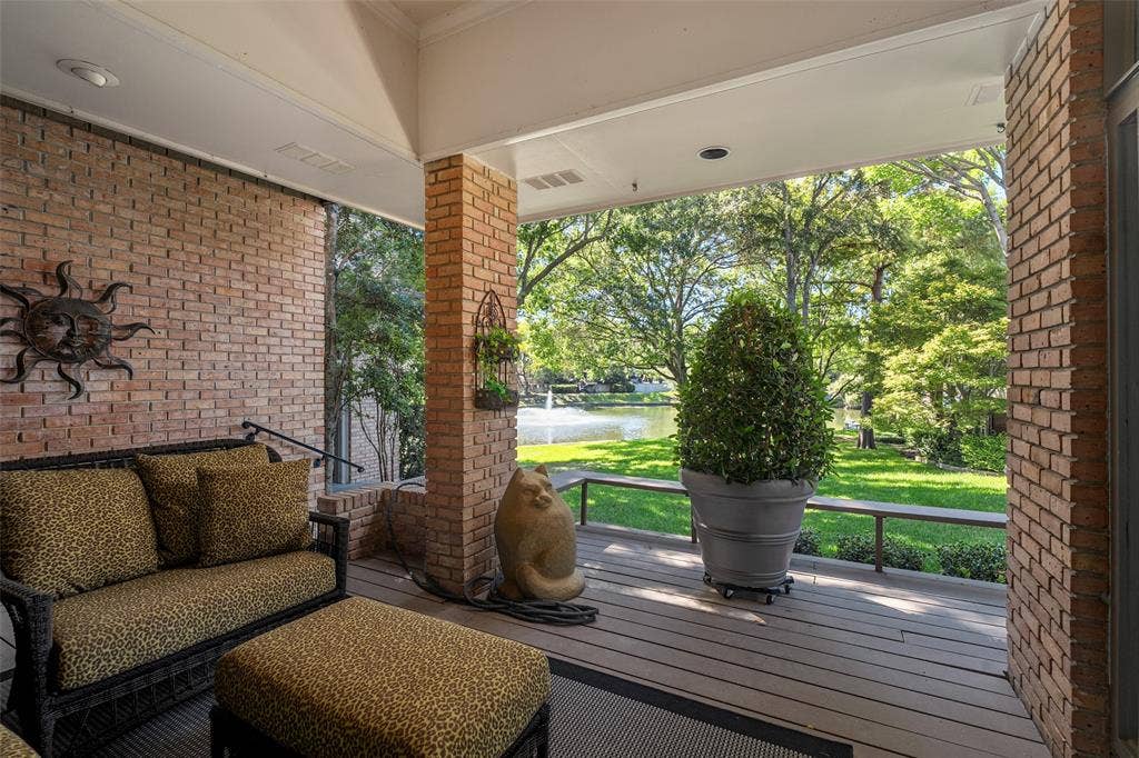 6294 Willowgate Lane, Dallas, TX 75230