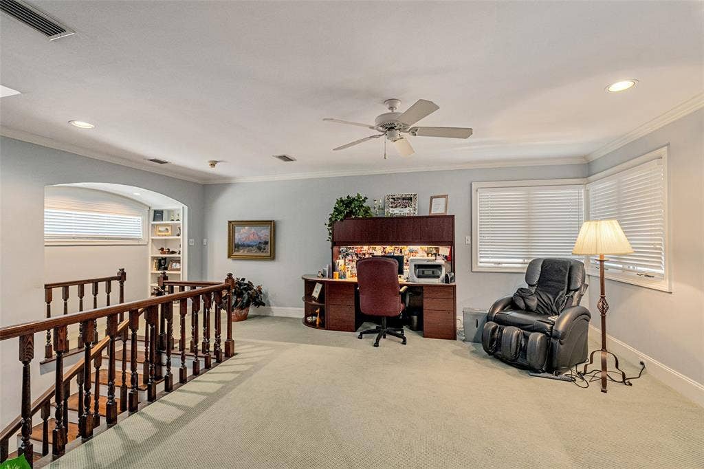 6294 Willowgate Lane, Dallas, TX 75230