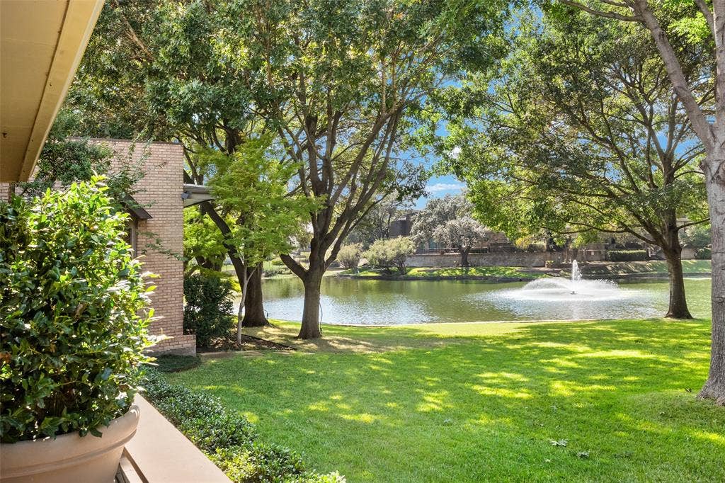 6294 Willowgate Lane, Dallas, TX 75230