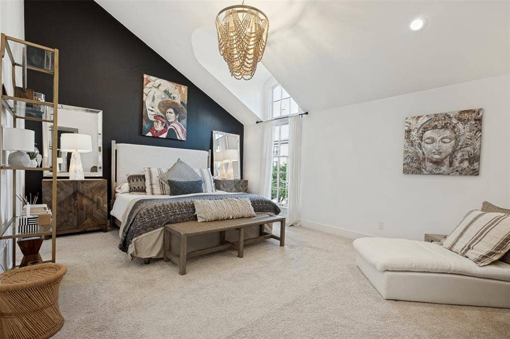 3501 Dickason Avenue, #B, Dallas, TX 75219