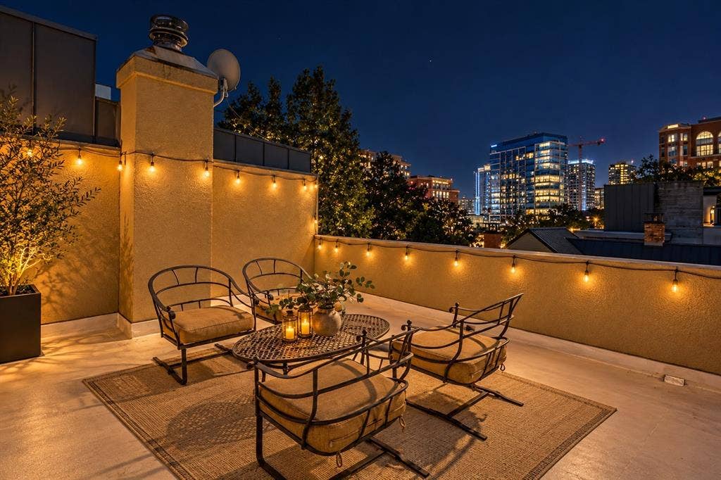 3501 Dickason Avenue, #B, Dallas, TX 75219