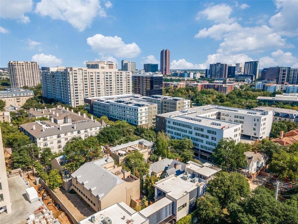 3501 Dickason Avenue, #B, Dallas, TX 75219