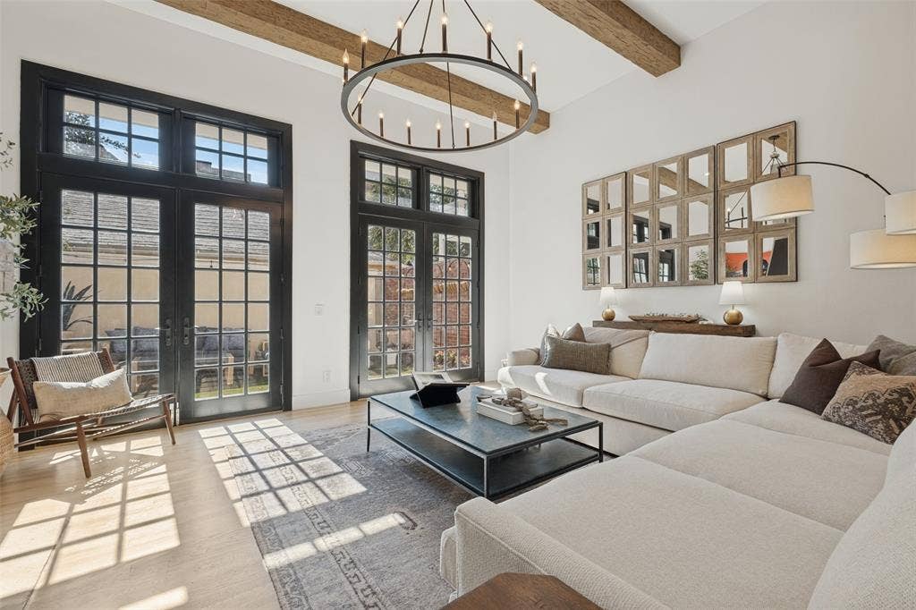 3501 Dickason Avenue, #B, Dallas, TX 75219