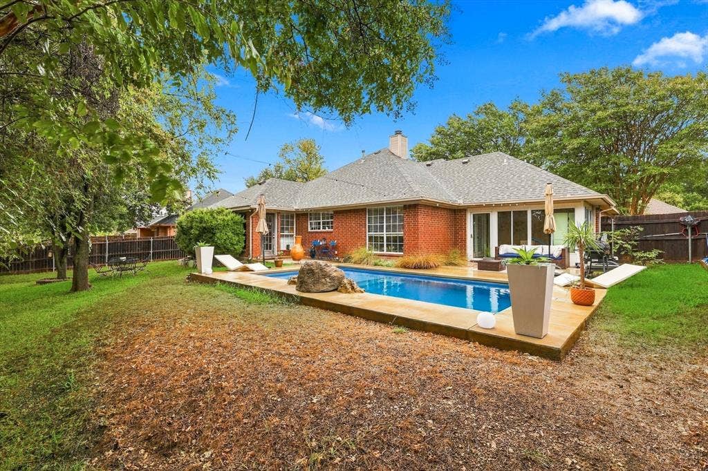 1635 Alexis Street, Midlothian, TX 76065 1635 Alexis Street, Midlothian, TX 76065