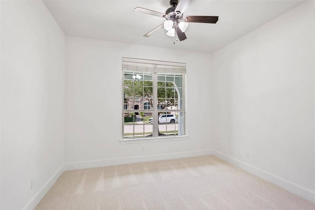 901 Clear Water Drive N, Allen, TX 75013 901 Clear Water Drive N, Allen, TX 75013