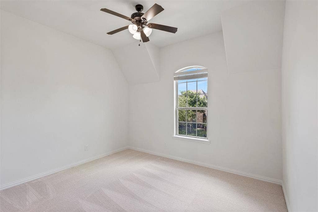 901 Clear Water Drive N, Allen, TX 75013 901 Clear Water Drive N, Allen, TX 75013