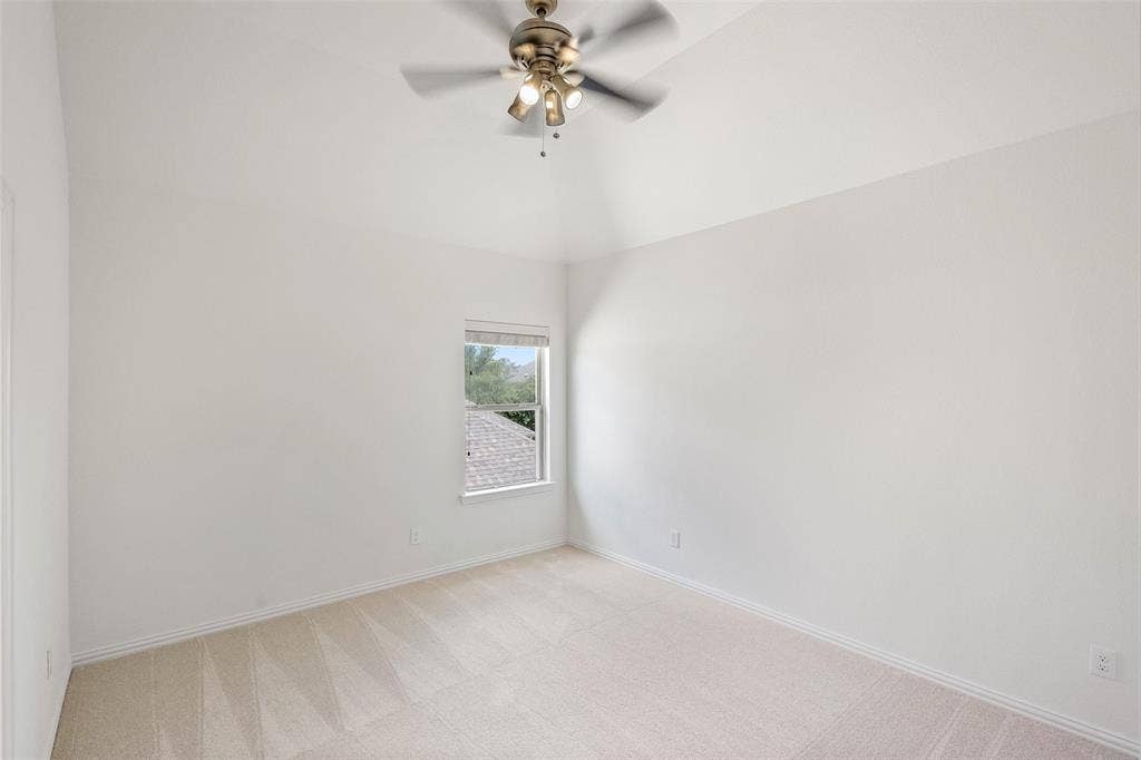 901 Clear Water Drive N, Allen, TX 75013 901 Clear Water Drive N, Allen, TX 75013