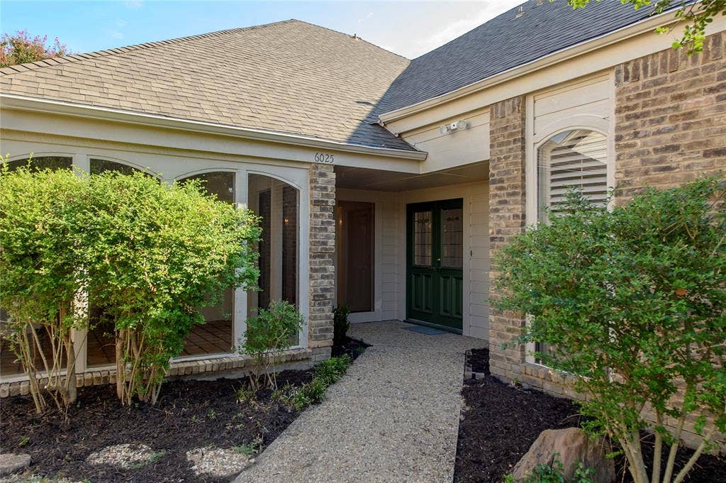 6025 Daven Oaks Drive, Dallas, TX 75248 6025 Daven Oaks Drive, Dallas, TX 75248