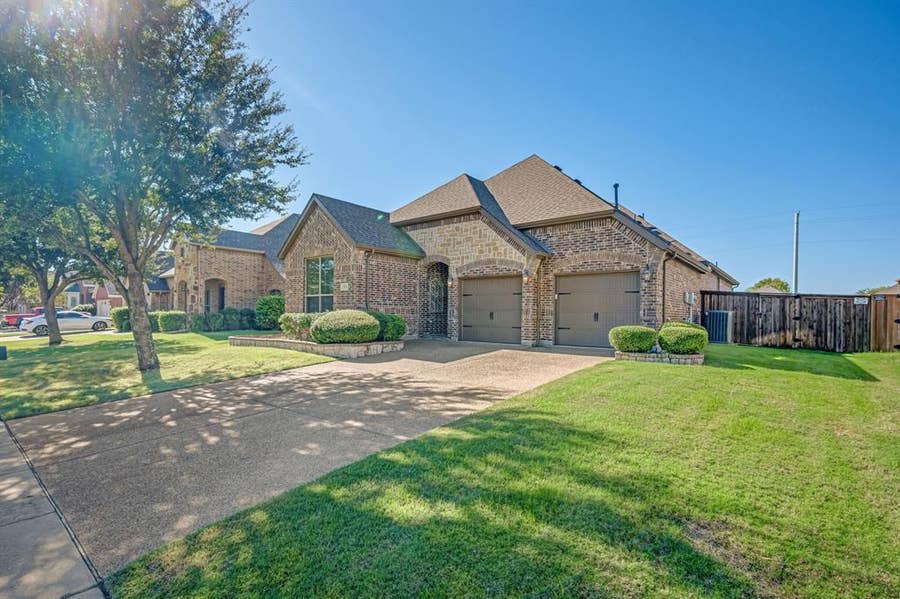 Property photo for 514 Madrone Trail, Forney, TX