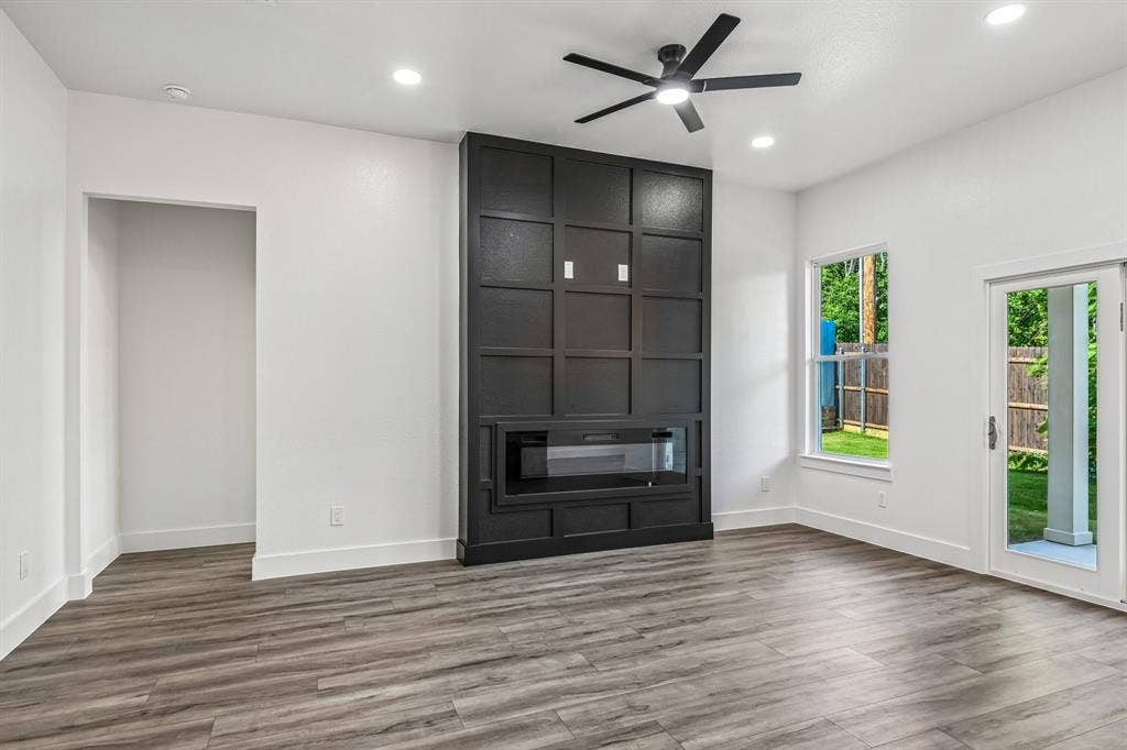 2504 Vaughn Boulevard, Fort Worth, TX 76105 2504 Vaughn Boulevard, Fort Worth, TX 76105