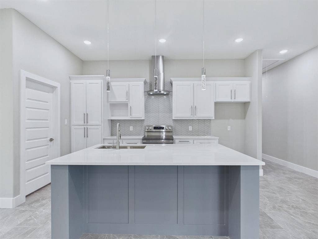 948 Marion Avenue, Fort Worth, TX 76104