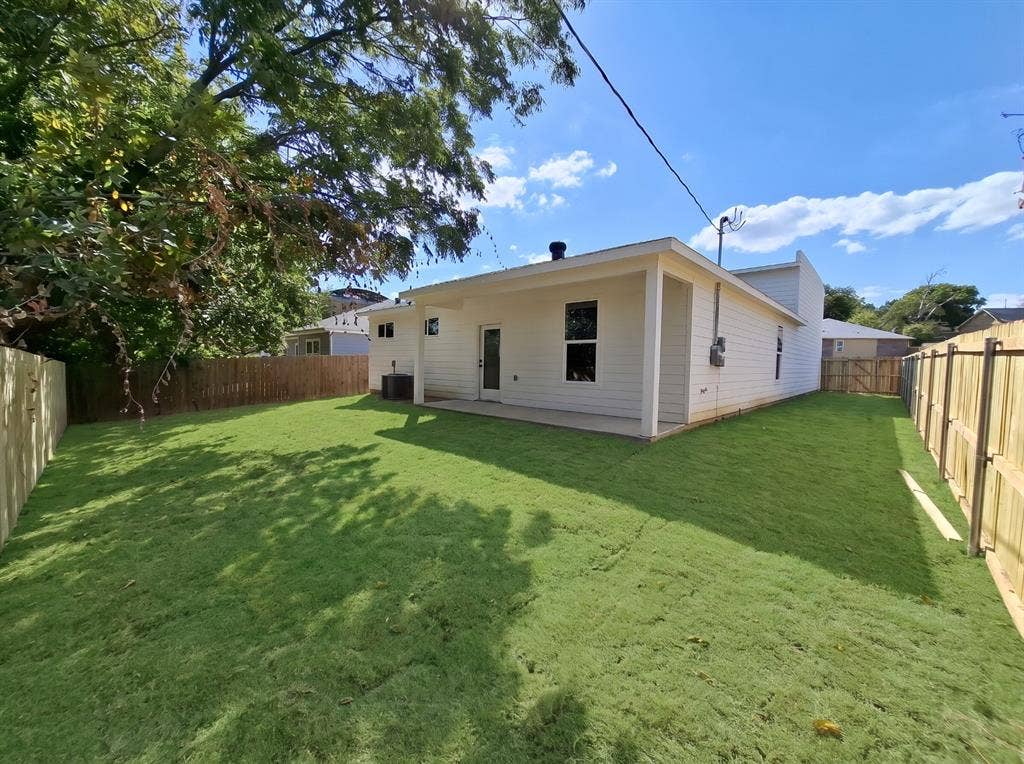 6524 Teague Drive, Dallas, TX 75241 6524 Teague Drive, Dallas, TX 75241