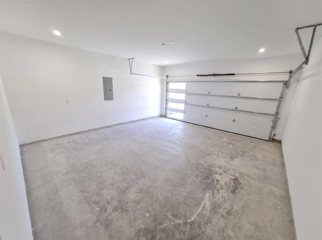 6524 Teague Drive, Dallas, TX 75241 6524 Teague Drive, Dallas, TX 75241