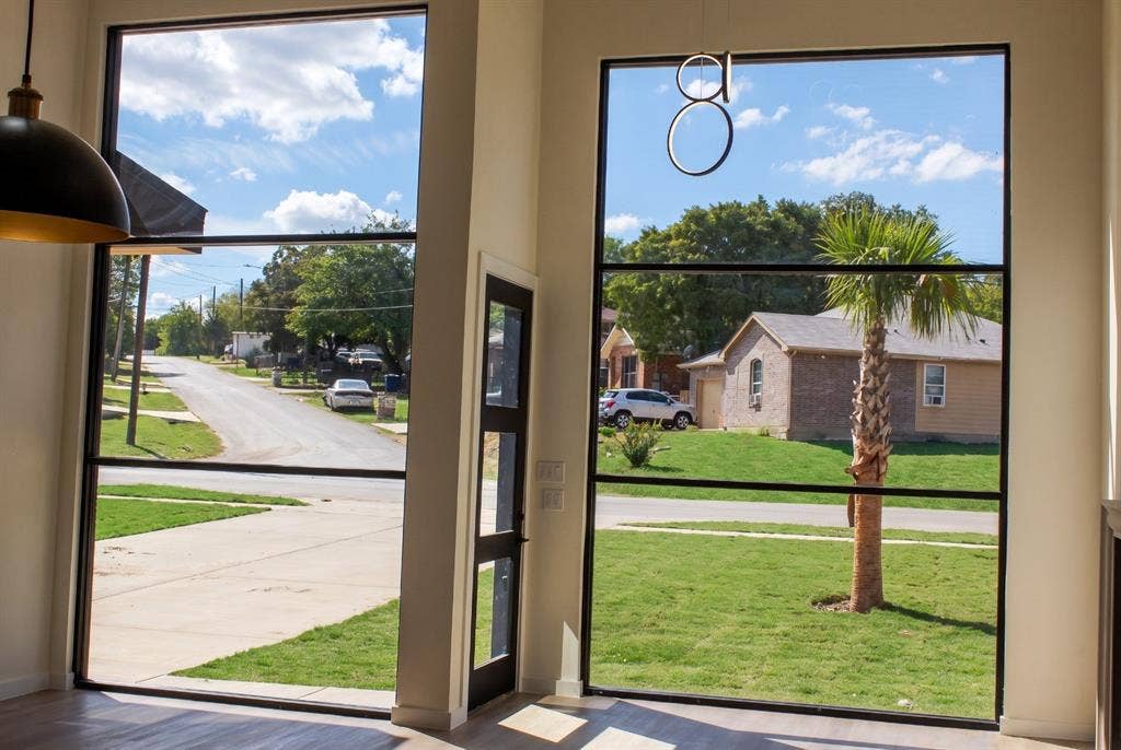 6524 Teague Drive, Dallas, TX 75241 6524 Teague Drive, Dallas, TX 75241